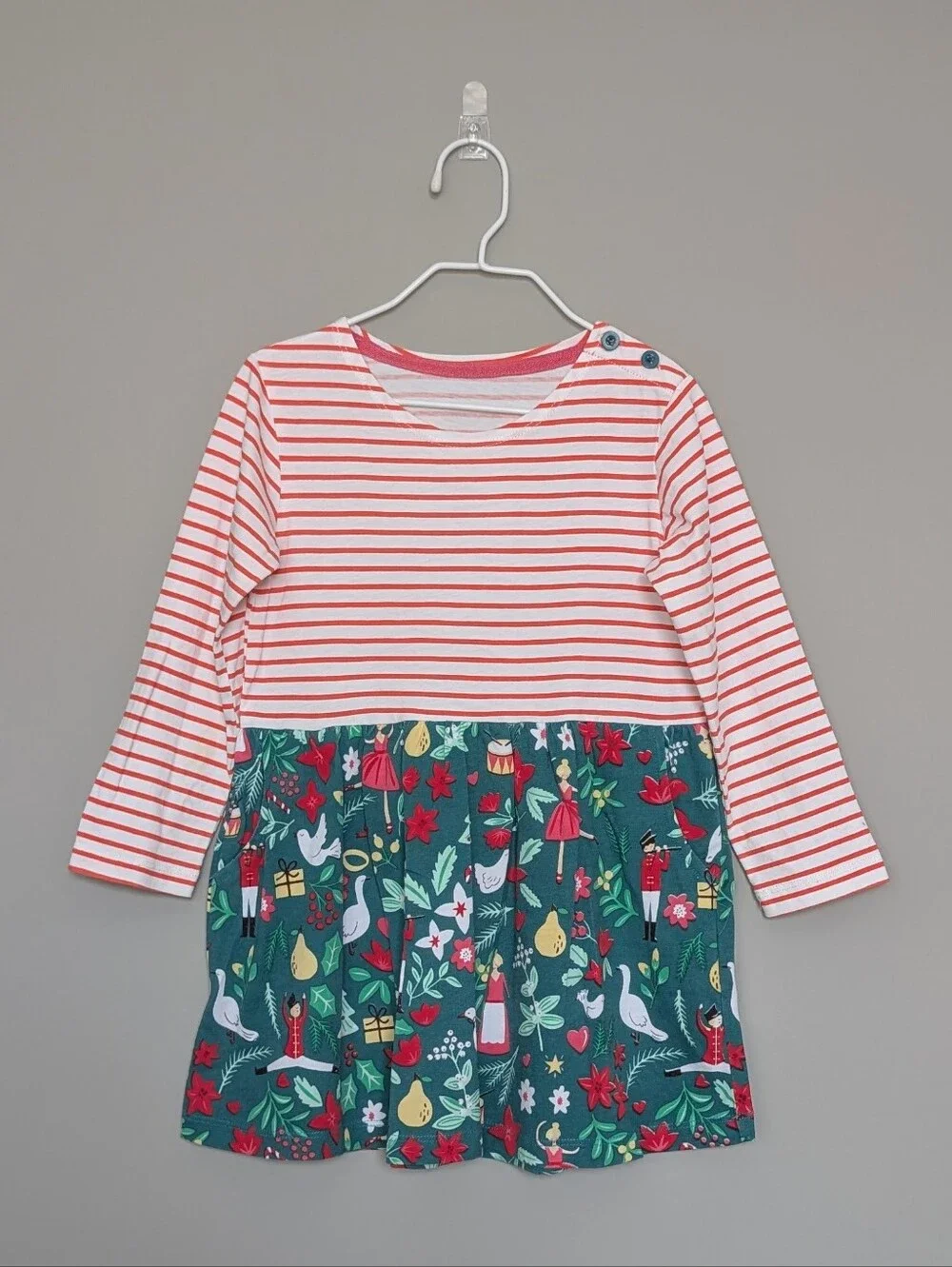 3/$15 - Girls Long Sleeve Holiday Christmas Print Dress Size 4-5